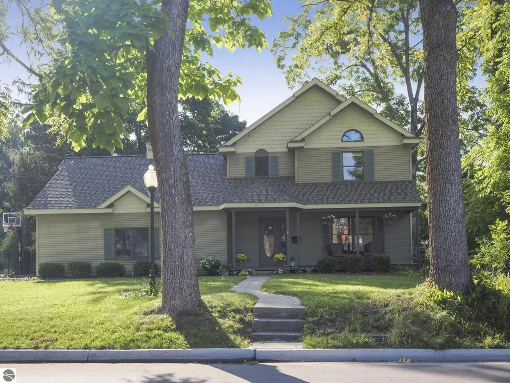 417 N Madison, Traverse City