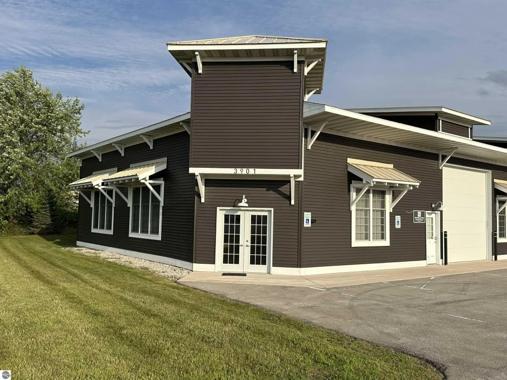 3901 Blair Valley Road, Traverse City