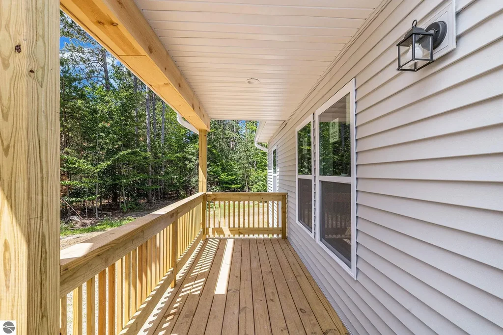 5203 Ne Myers Road, Kalkaska