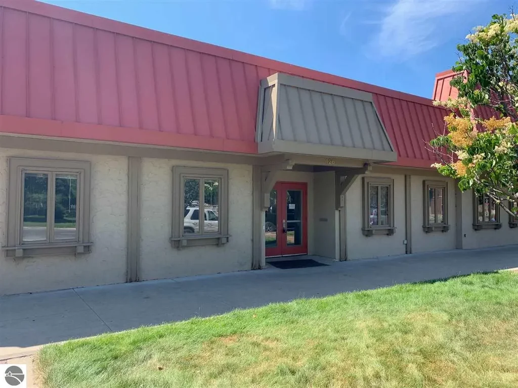 126 Boardman Avenue, Traverse City