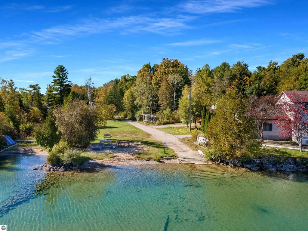 7646 Timberline Road, Williamsburg