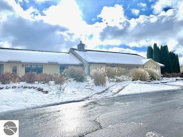 6700 N Matheson Road, Northport