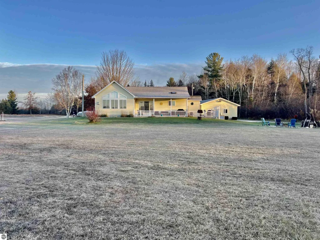 137 Brandy Drive, Cadillac