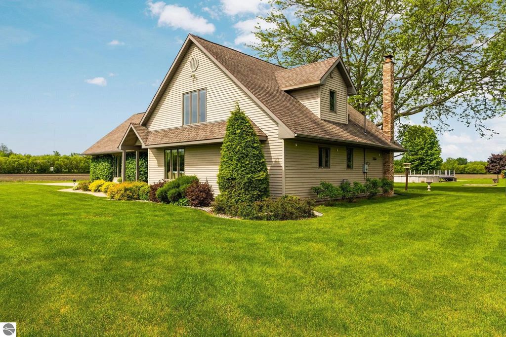 5030 S Isabella Road, Mt Pleasant