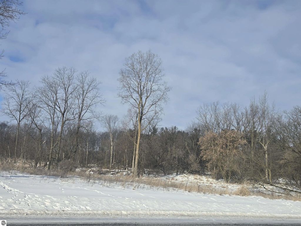 S Pine River Road, Ithaca