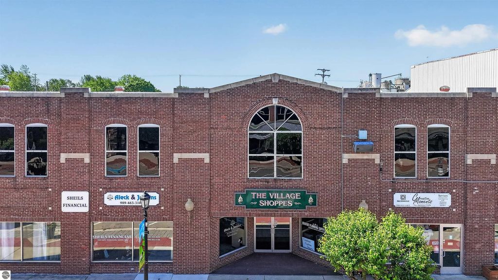 108 E Center Street, Ithaca
