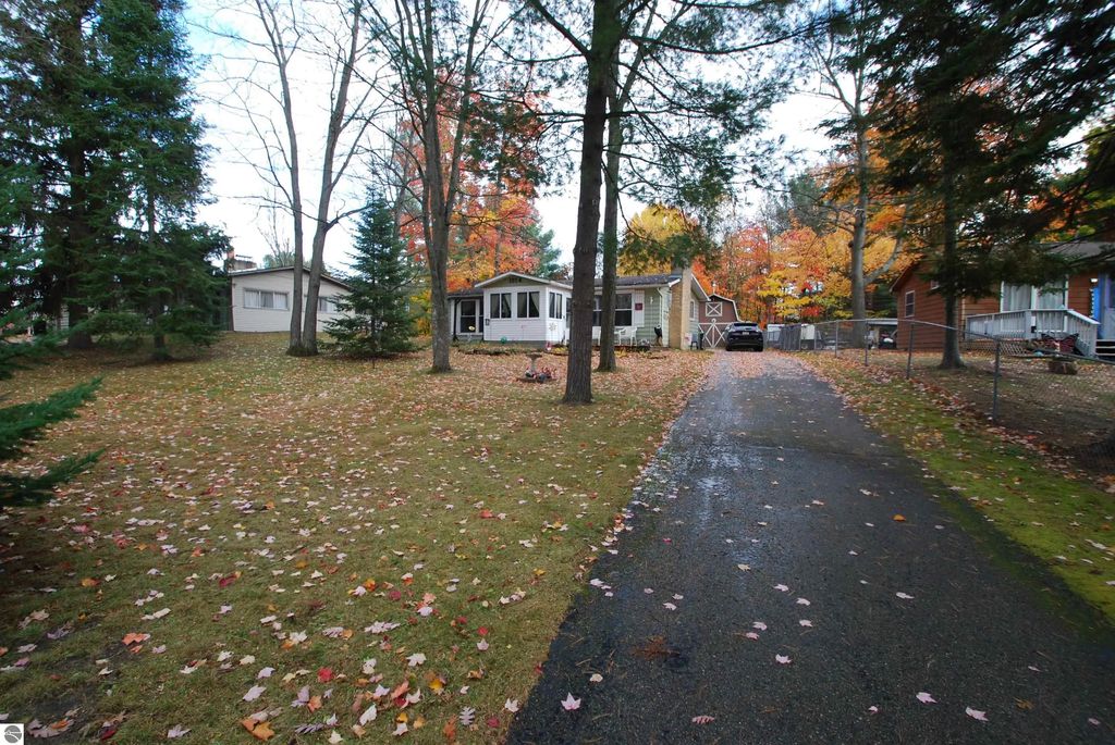 1854 Grouse Lane, St Helen