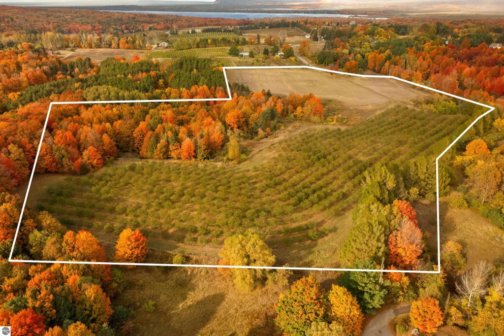 1330 Eden Hill Road, Beulah