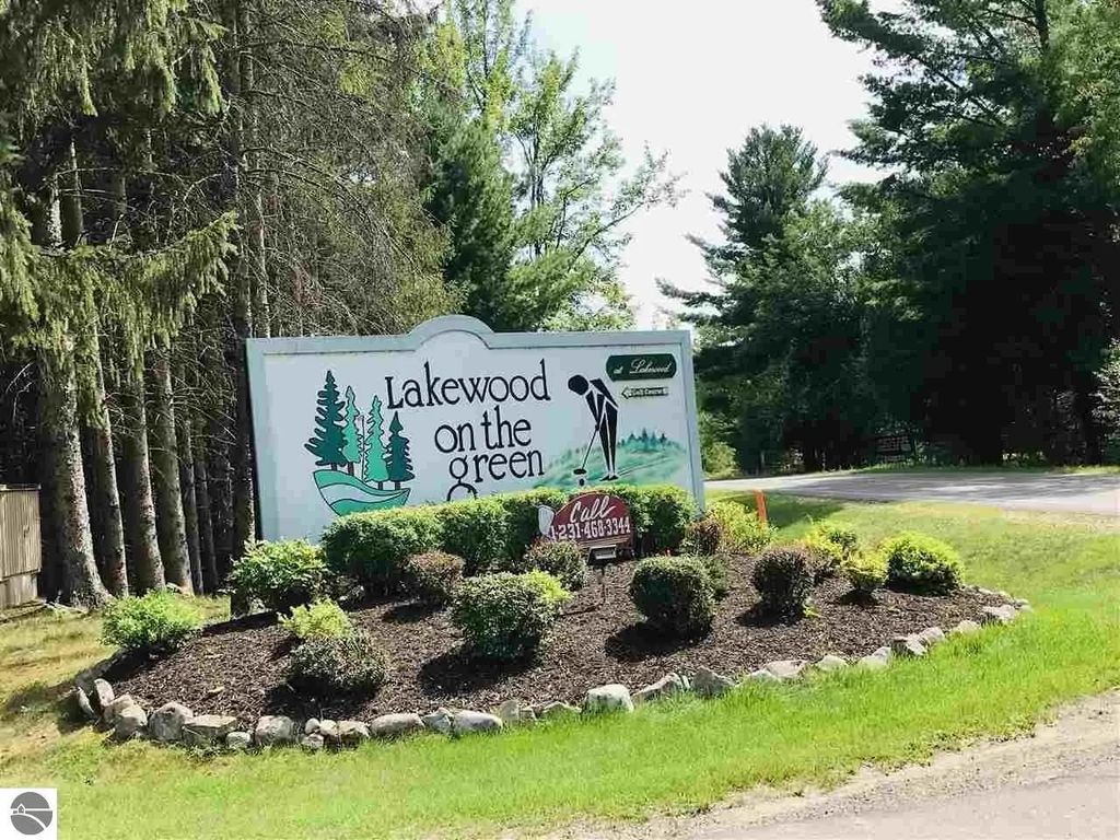 Lot 5 White Pine Drive, Cadillac
