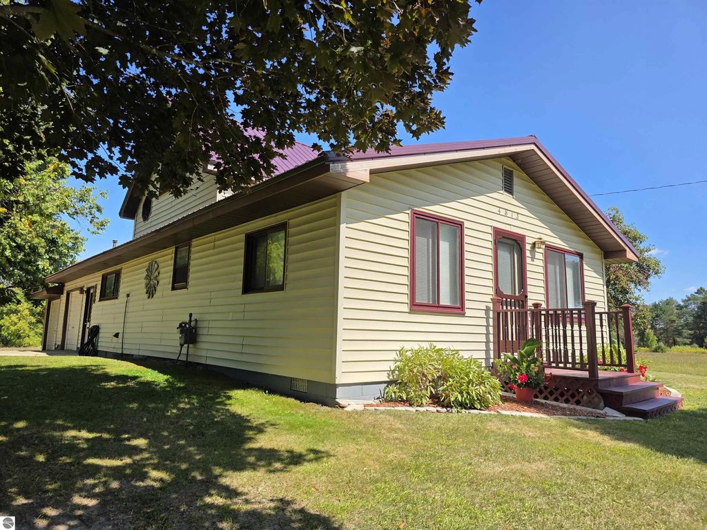 4813 E M-55, Prescott