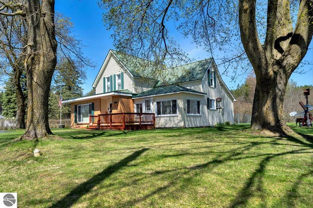 304 W Main, Hale