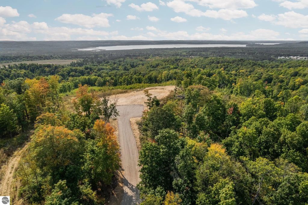 26.32 Acres Retreats Way, Rapid City