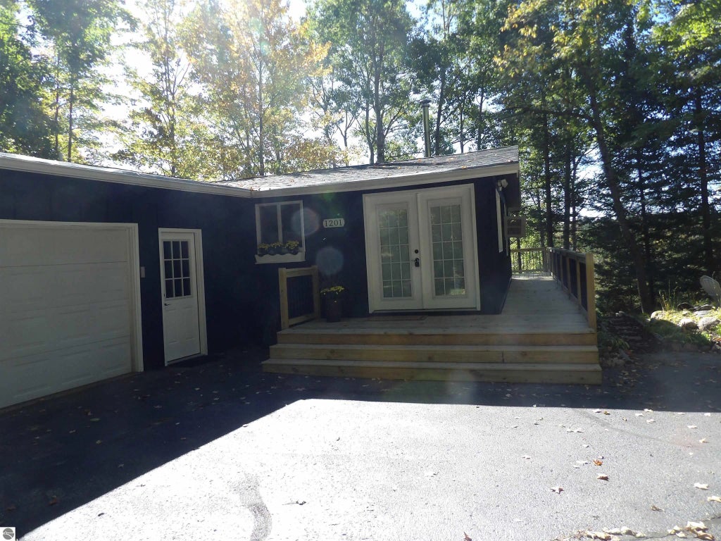 1201 Cedar River Drive, Bellaire