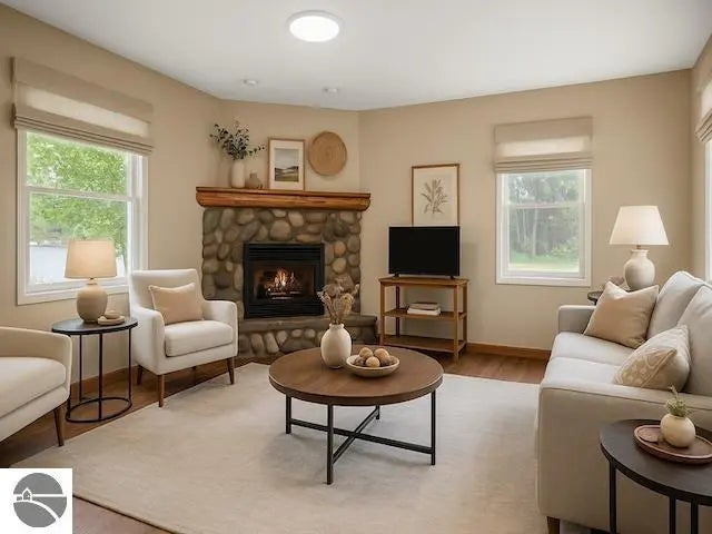 533 S Lake Shore Drive, Lake Leelanau