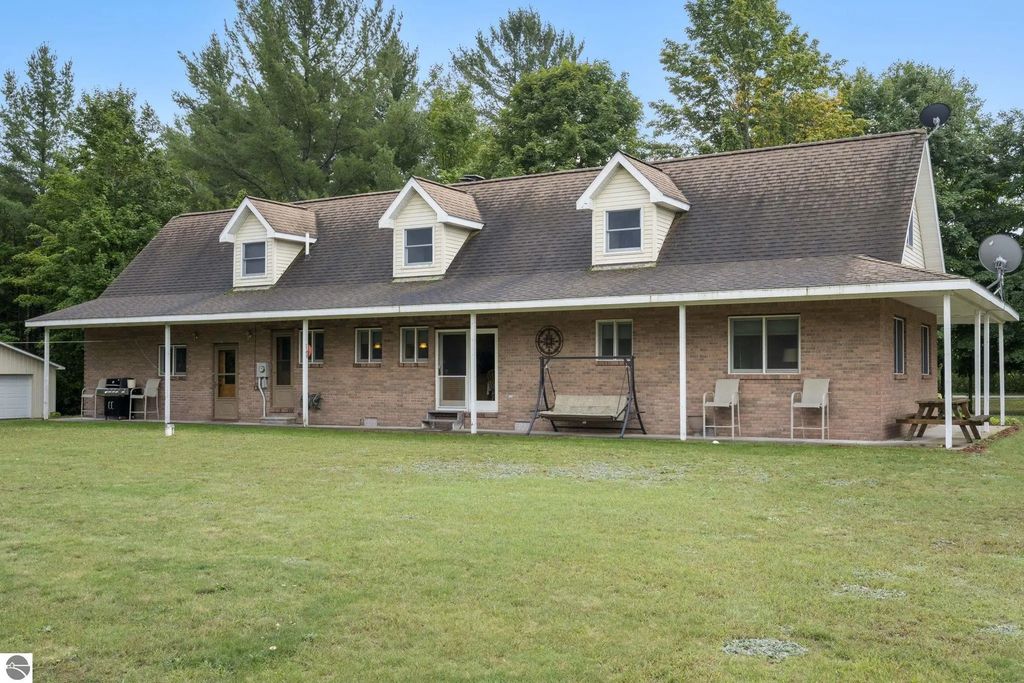 4155 Se Spencer Road, Kalkaska