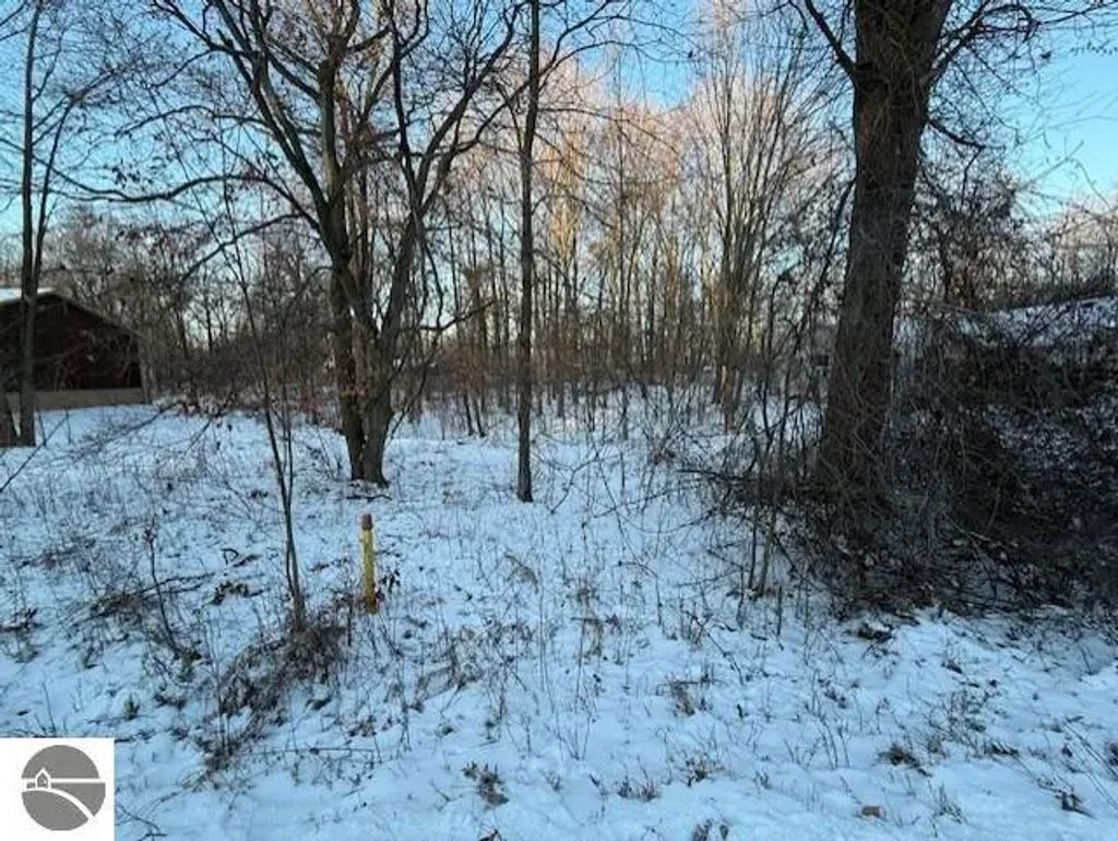 Tbd Hardwood Trail, Perrinton