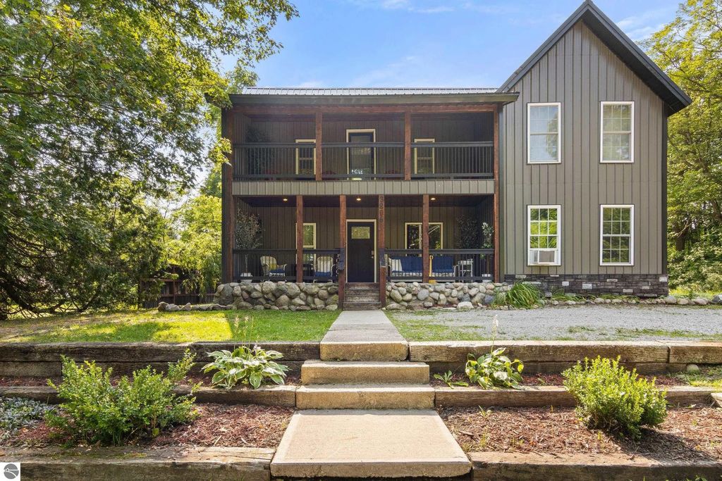 3806 Second Street, Elmira