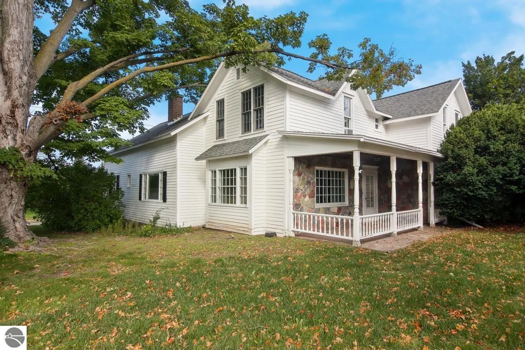 8491 Us-31 N, Williamsburg