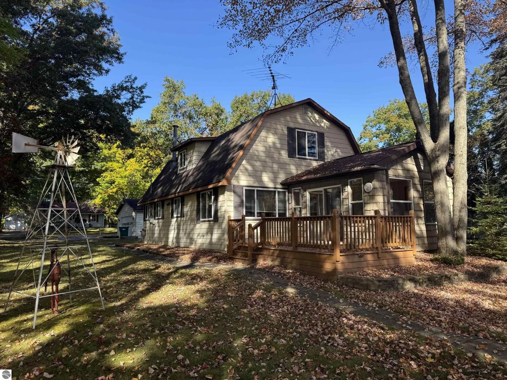 208 Driftwood, Prudenville