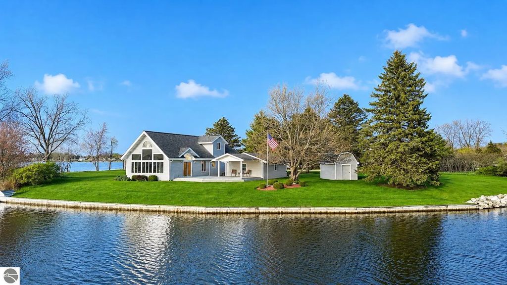 1017 Channel Drive, Lake Isabella