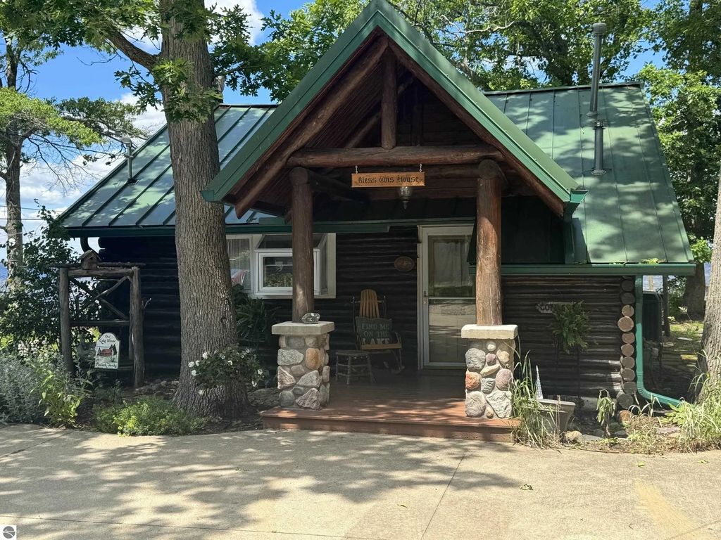 327 Sheridan Drive #a, Prudenville