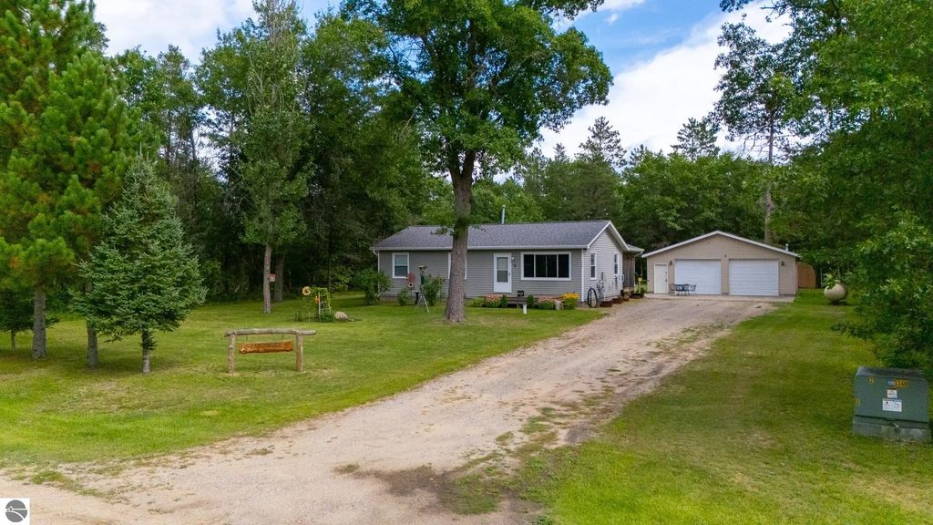 116 Hilltop Drive, Roscommon