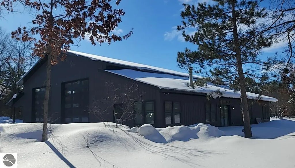 3866 Wintergreen Lane, Grayling