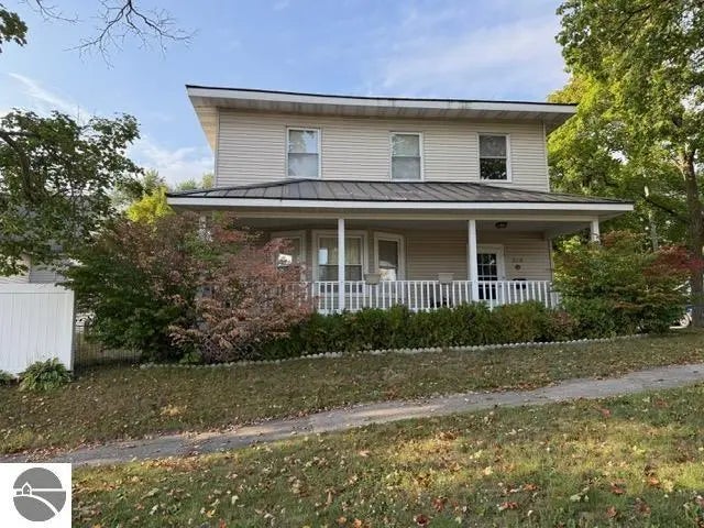 319 E Nelson Street, Cadillac