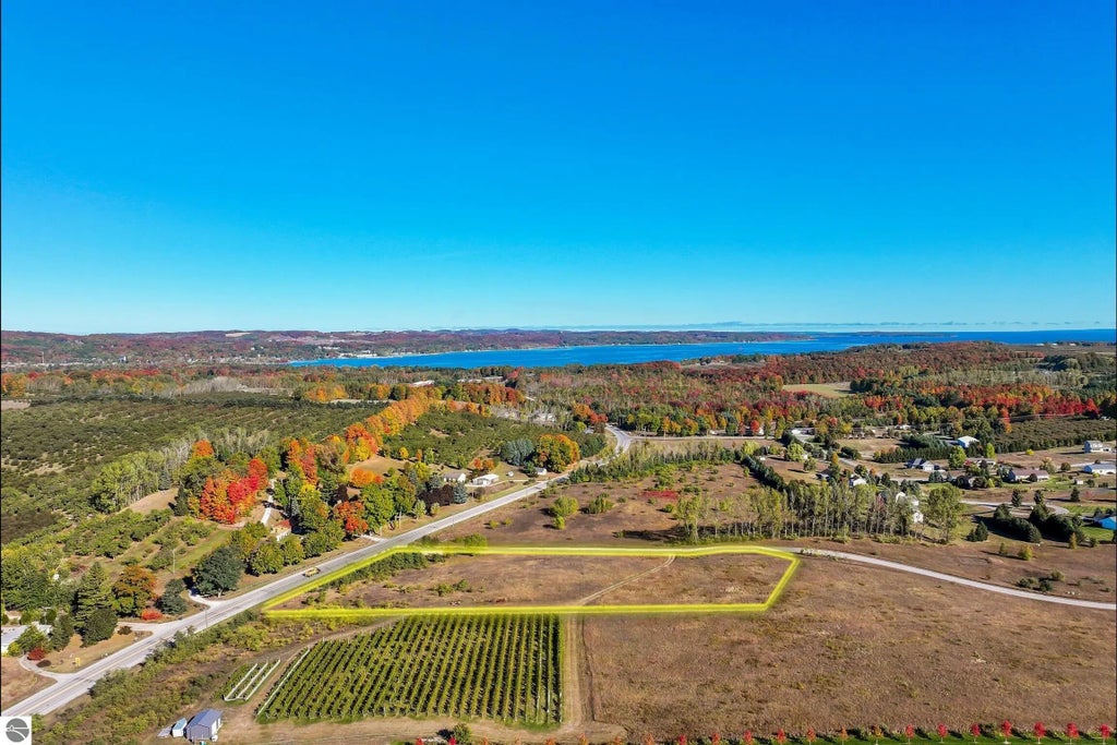 Lot 1 E Brigadoon, Suttons Bay