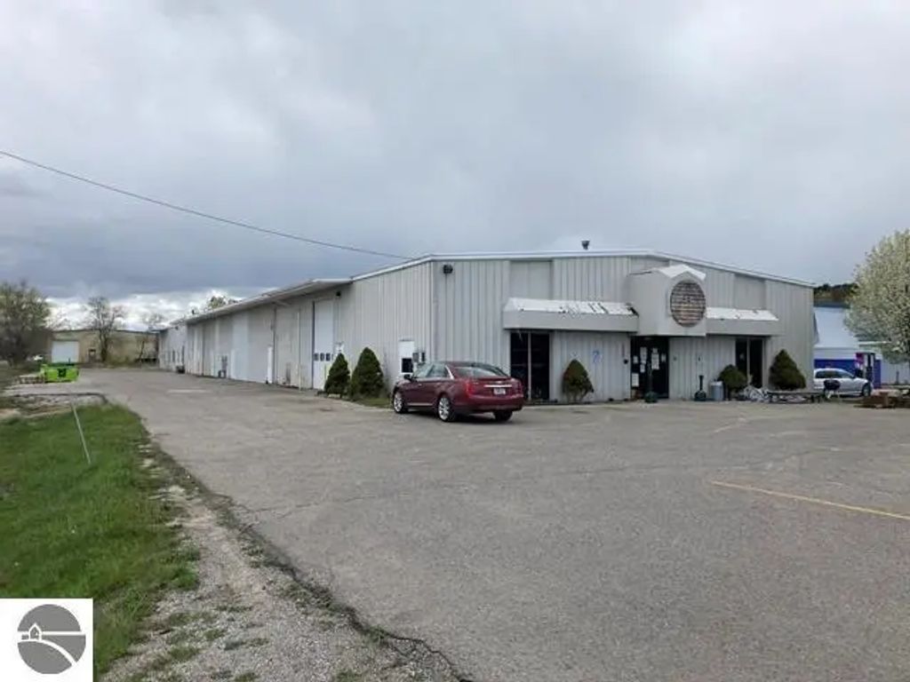 2419 Sybrandt Road Suite B, Traverse City