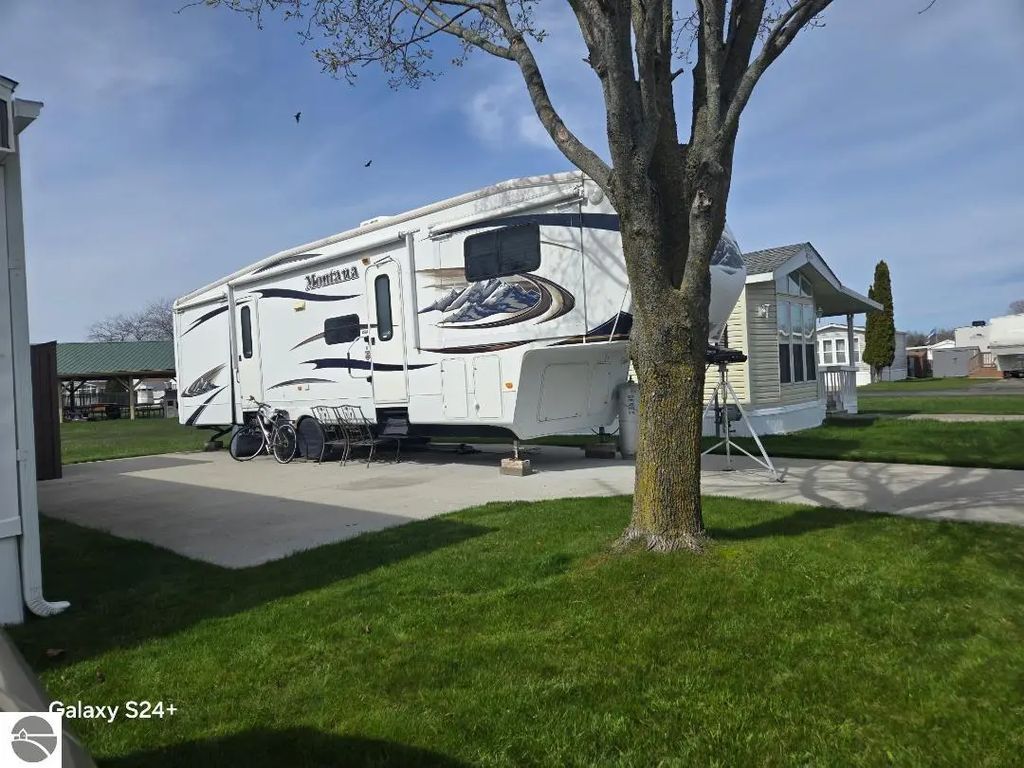 3675 E Michigan Avenue, Au Gres