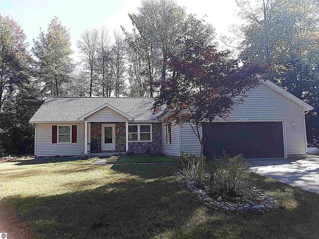 7612 Huntington Drive, Oscoda