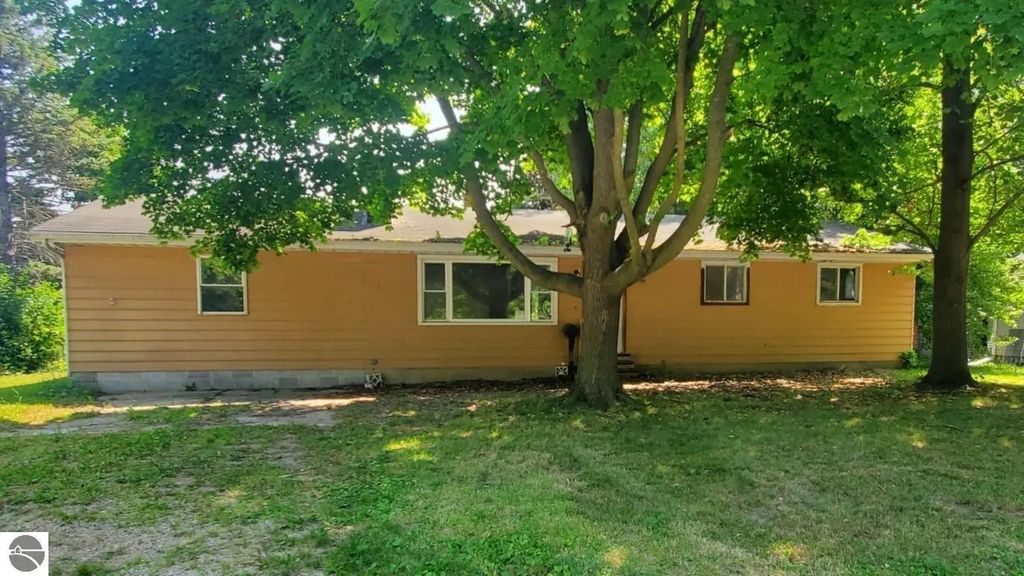 424 N Ithaca Street, Ithaca
