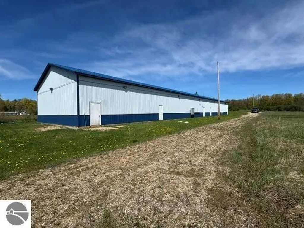 2359 Coolidge Road, Barryton