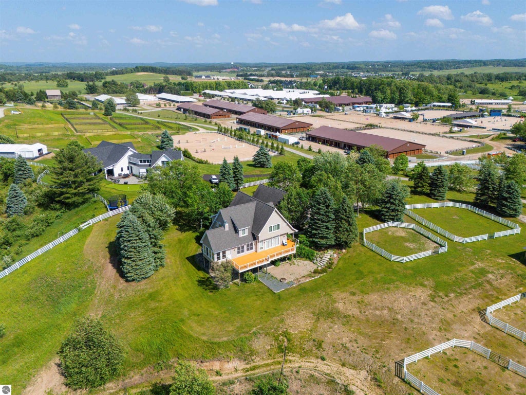 6075 Arabian Lane, Williamsburg