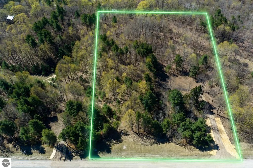 Lot #3 E Bellinger Road, Cedar