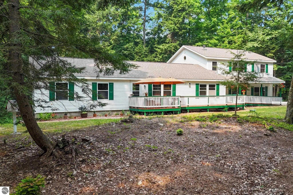 13057 N Cherrywood Court, Northport