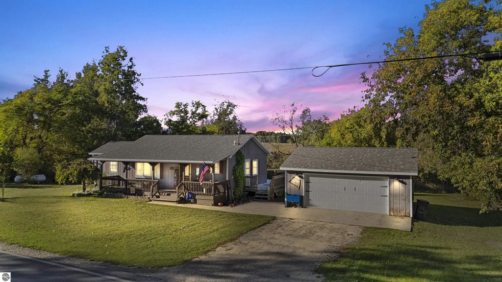 16180 21 Mile Road, Big Rapids