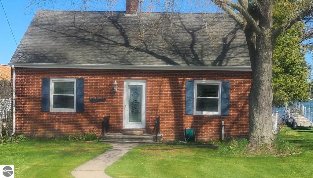 7880 W Cedar Lake Road, Oscoda
