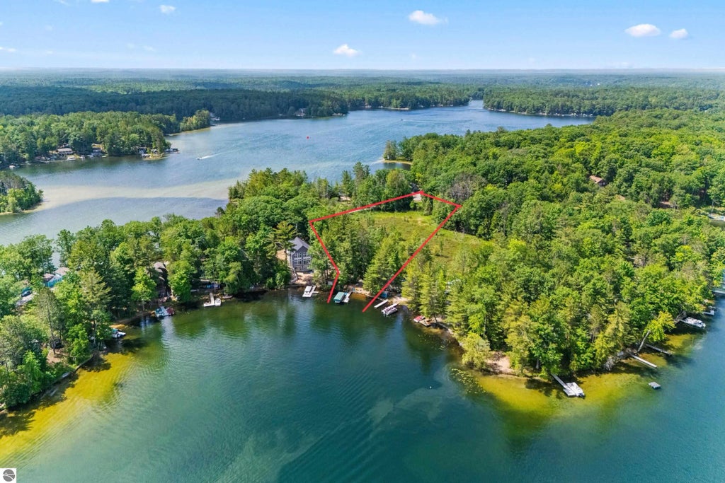 4391 Balsam Circle, Traverse City