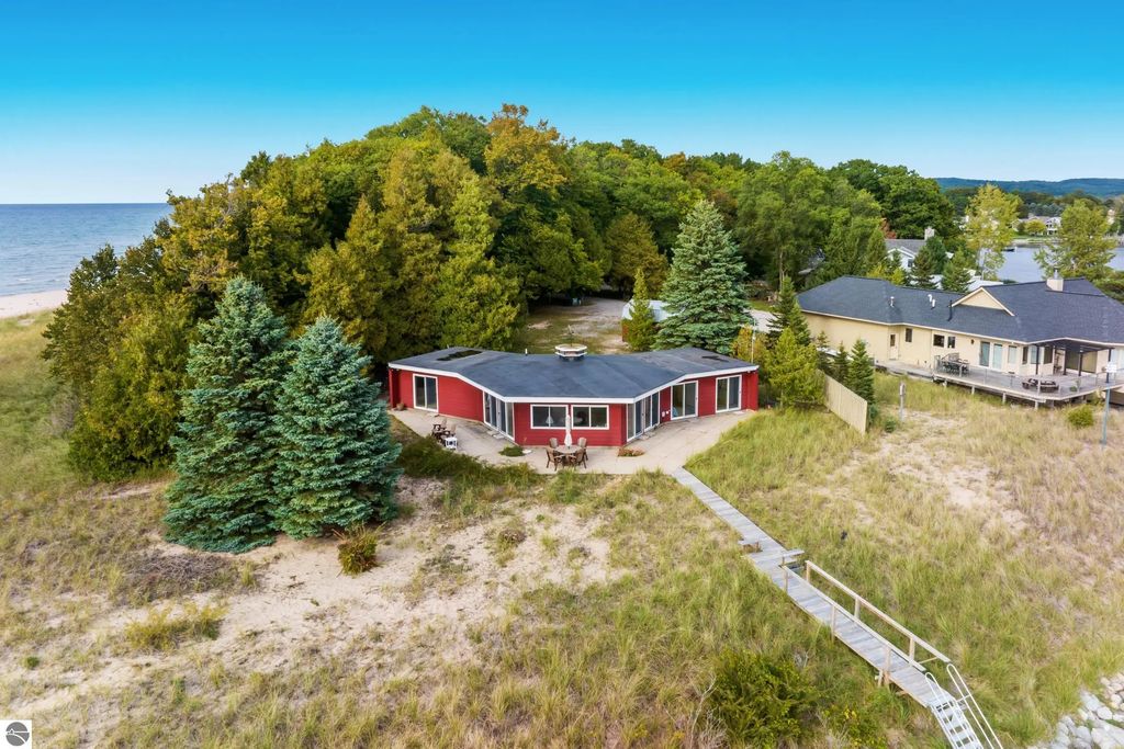 16560 Starke Road, Arcadia