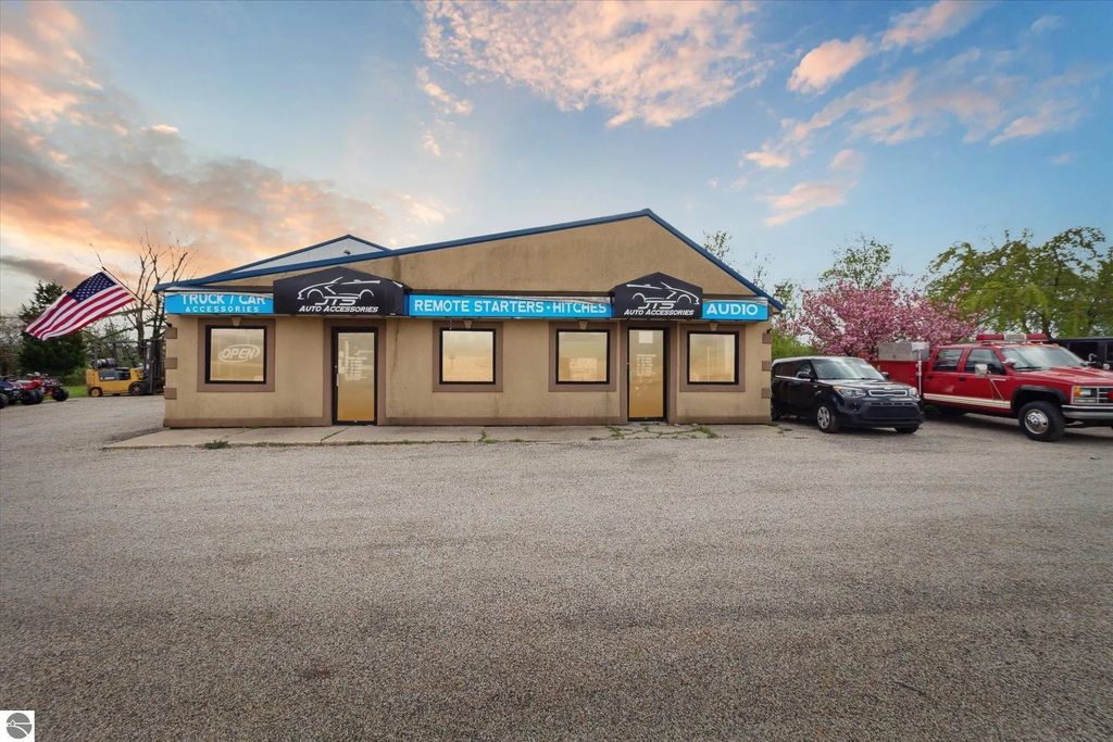 3159 Monroe Road, Alma
