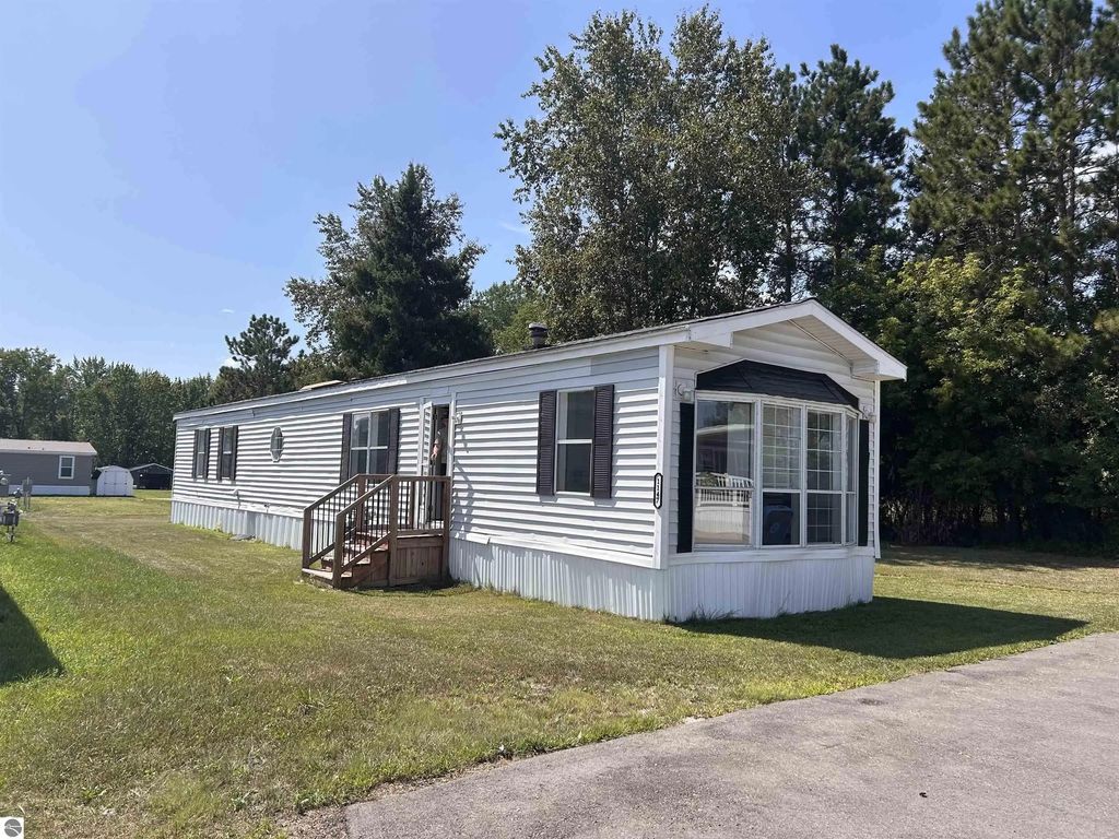 1147 Barnswood Court, Mt Pleasant