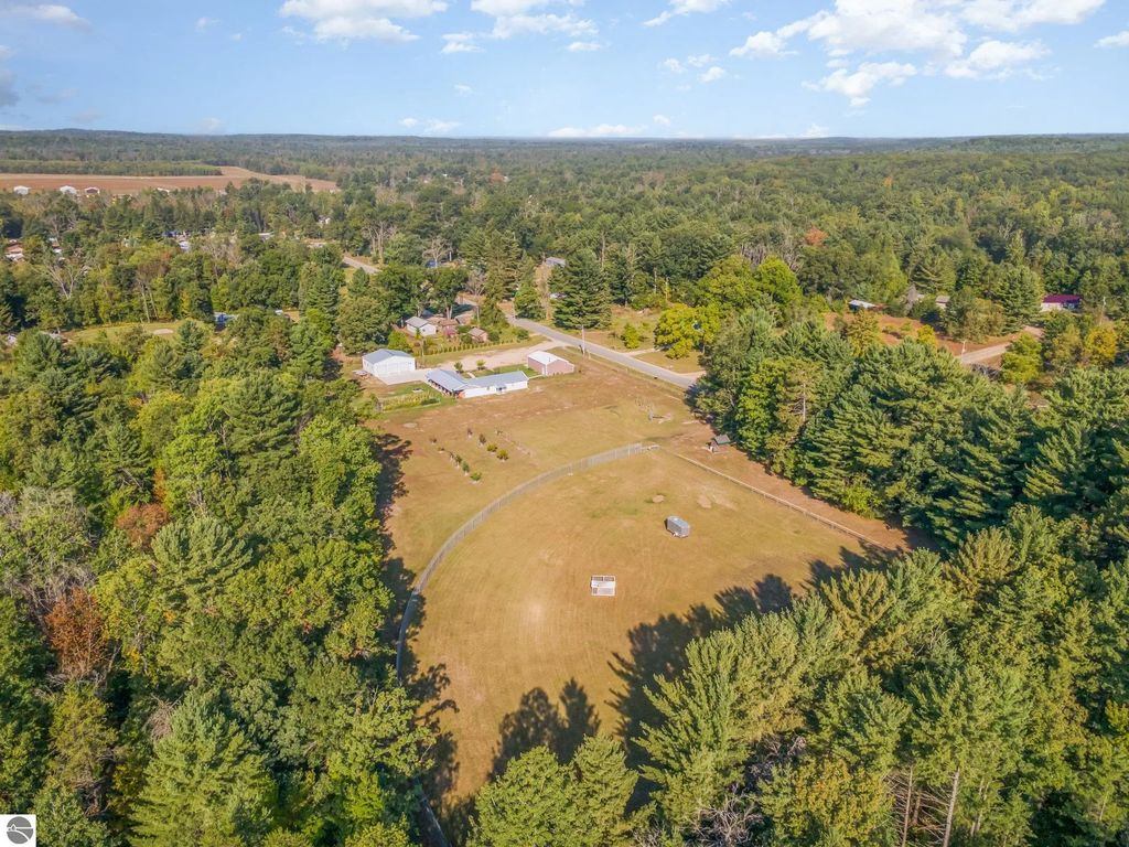 2492 E Fir Road, Harrison