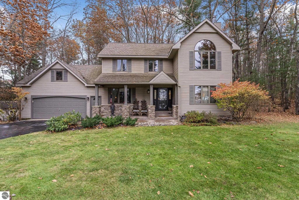 5347 Birch Glen Road, Lake Ann