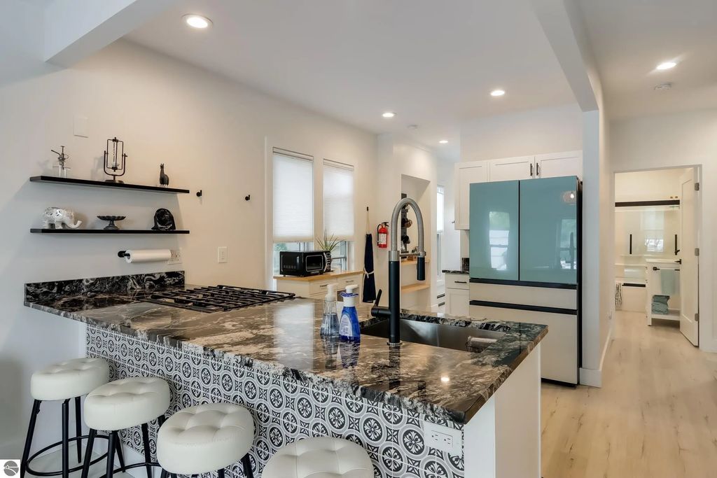 609 Frankfort Avenue, Elberta