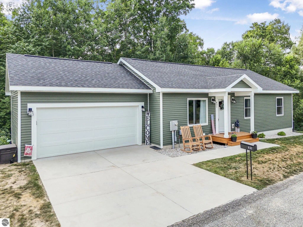 431 Kingsley Ridge Drive, Kingsley