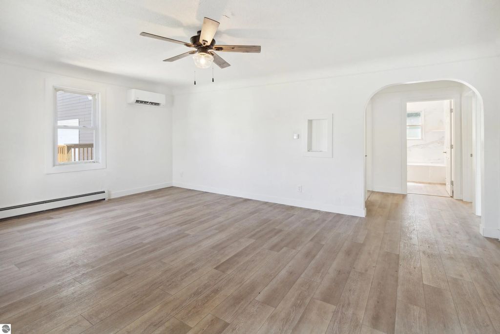 158 River Trail Drive, Bay City