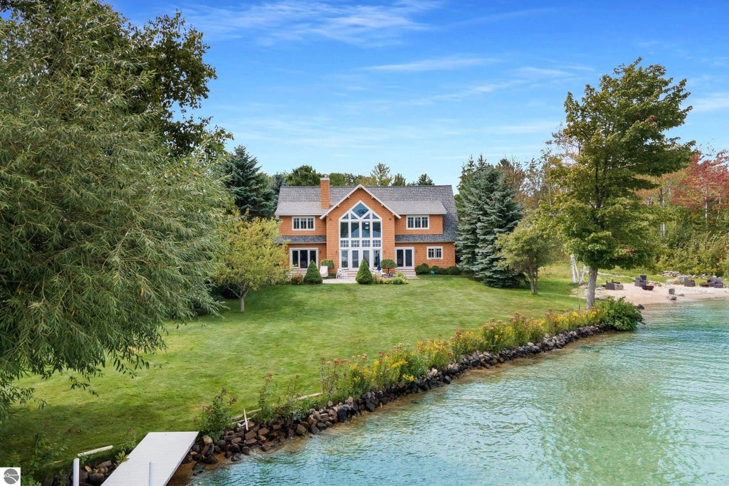 3930 Thierry Circle, Kewadin