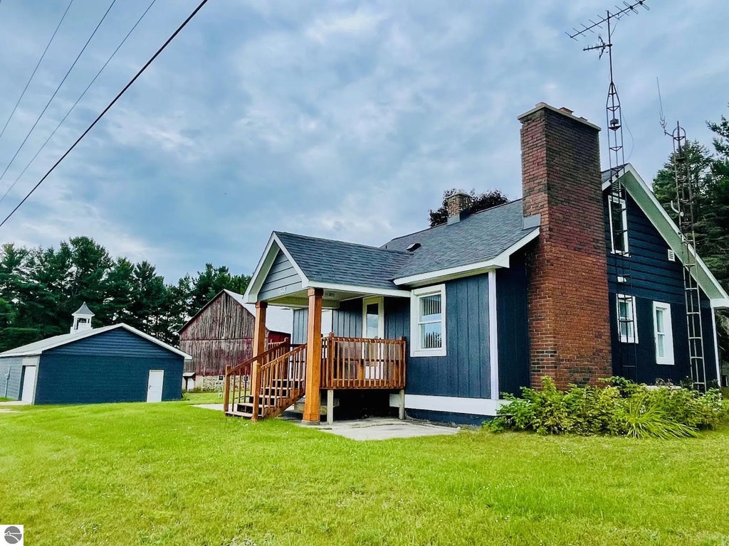 7848 S Us-131, Mancelona